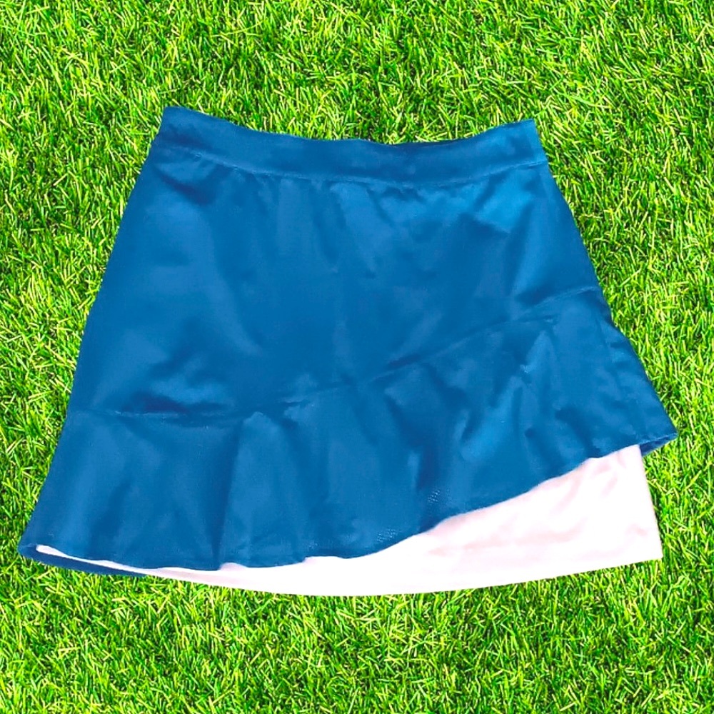 - LADY HAGEN ASYMMETRICAL SPORT SKORT
